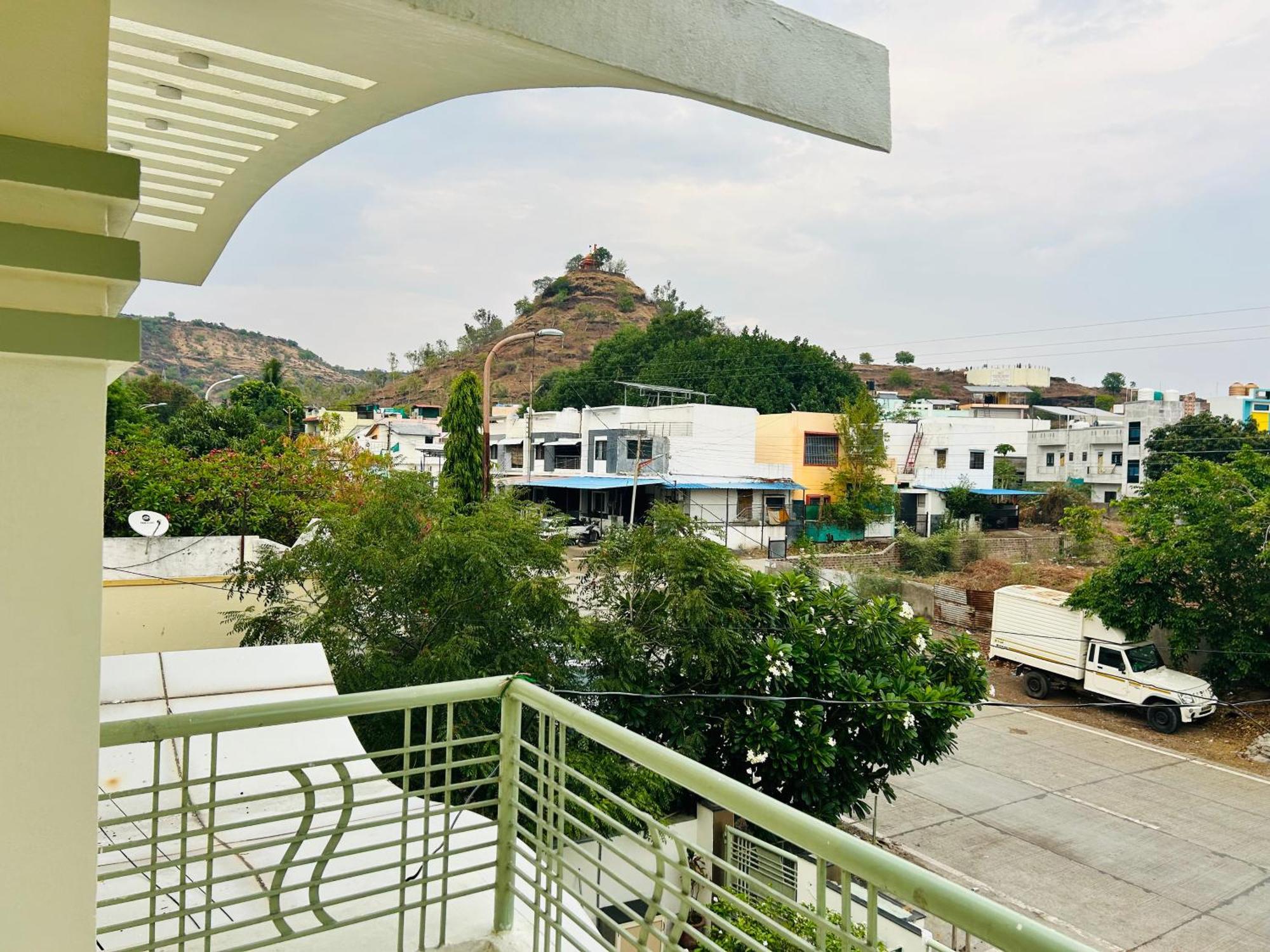 Private & Elegant 3Bhk Villa, Hillside Hideaway, 10 Mins From Mh Bus Stand Аурангабад Экстерьер фото